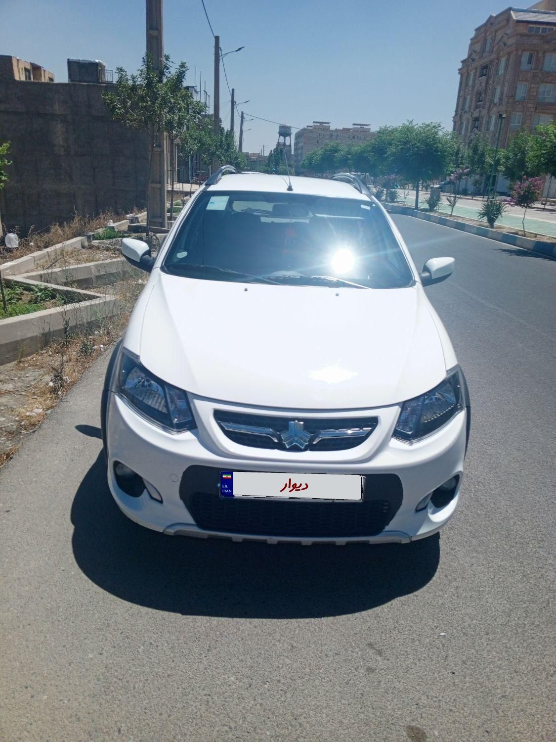 خودرو کوییک، معمولی آگهی ann_18606440