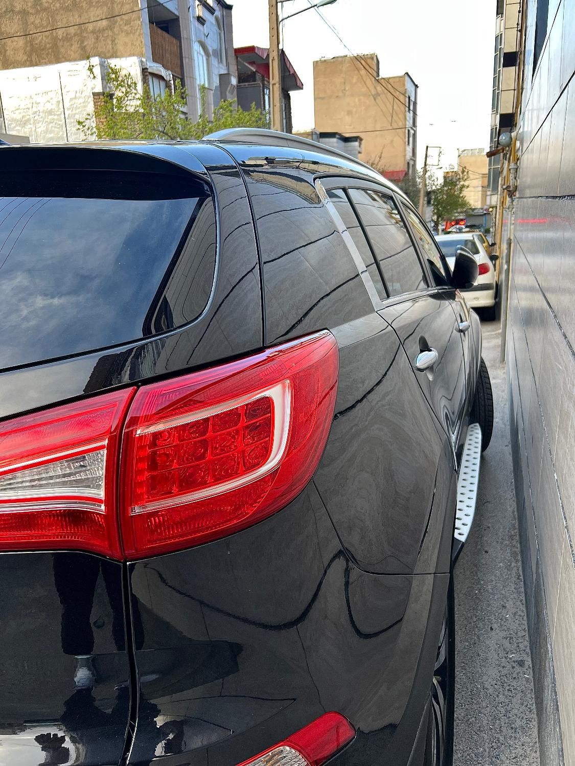 کیا اسپورتیج 4 سیلندر فول 2400cc - 2011