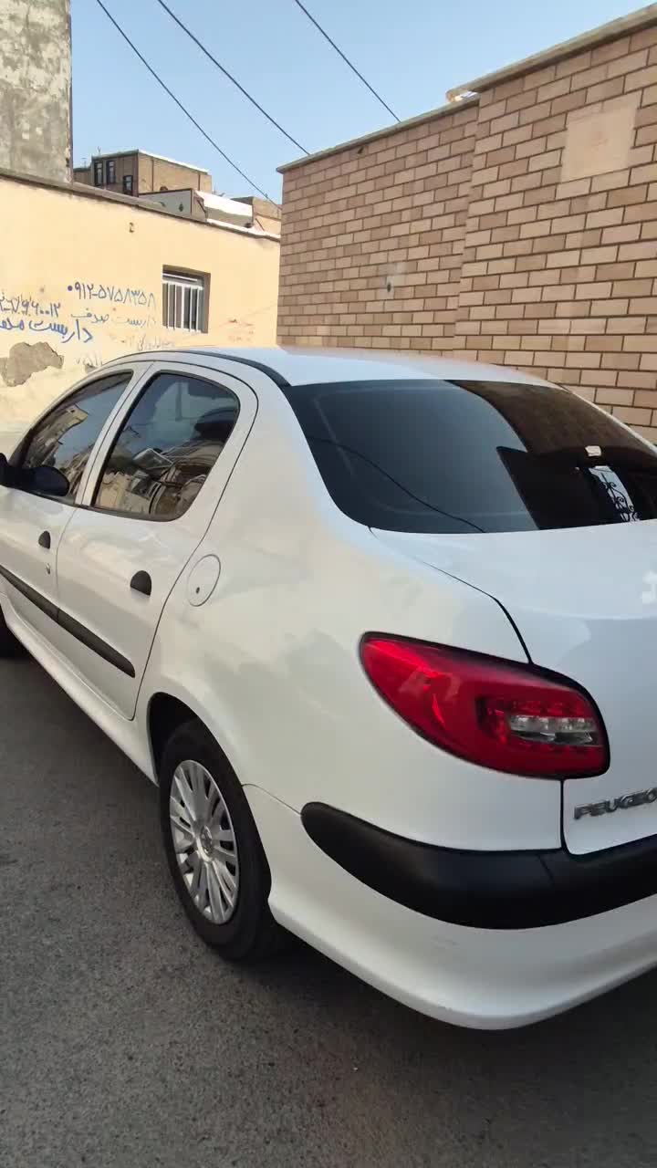 خودرو پژو، ۲۰۶ صندوق دار آگهی ann_18606542