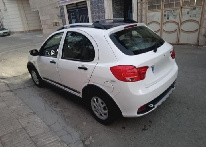 کوییک R دنده‌ای - 1402