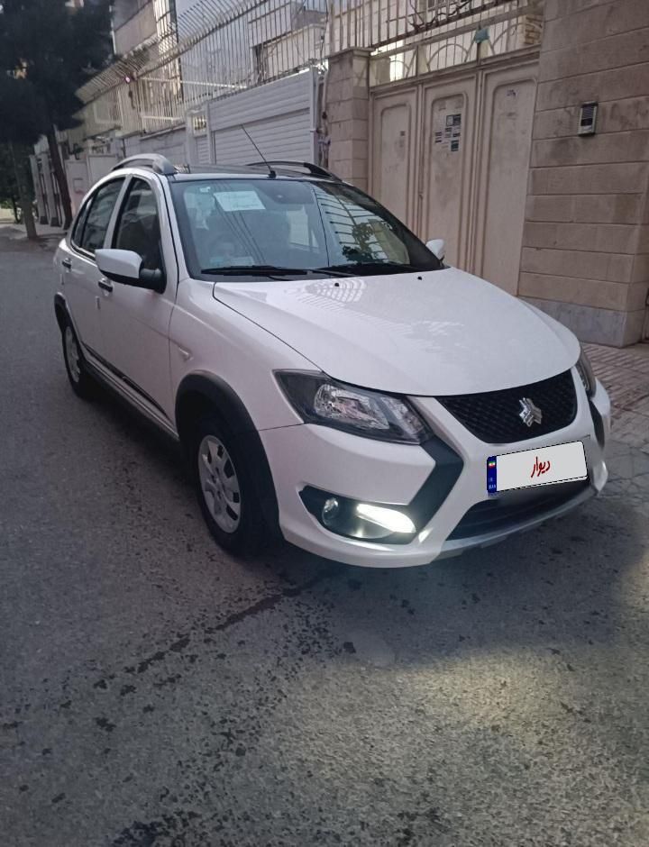 خودرو کوییک، R آگهی ann_18606564
