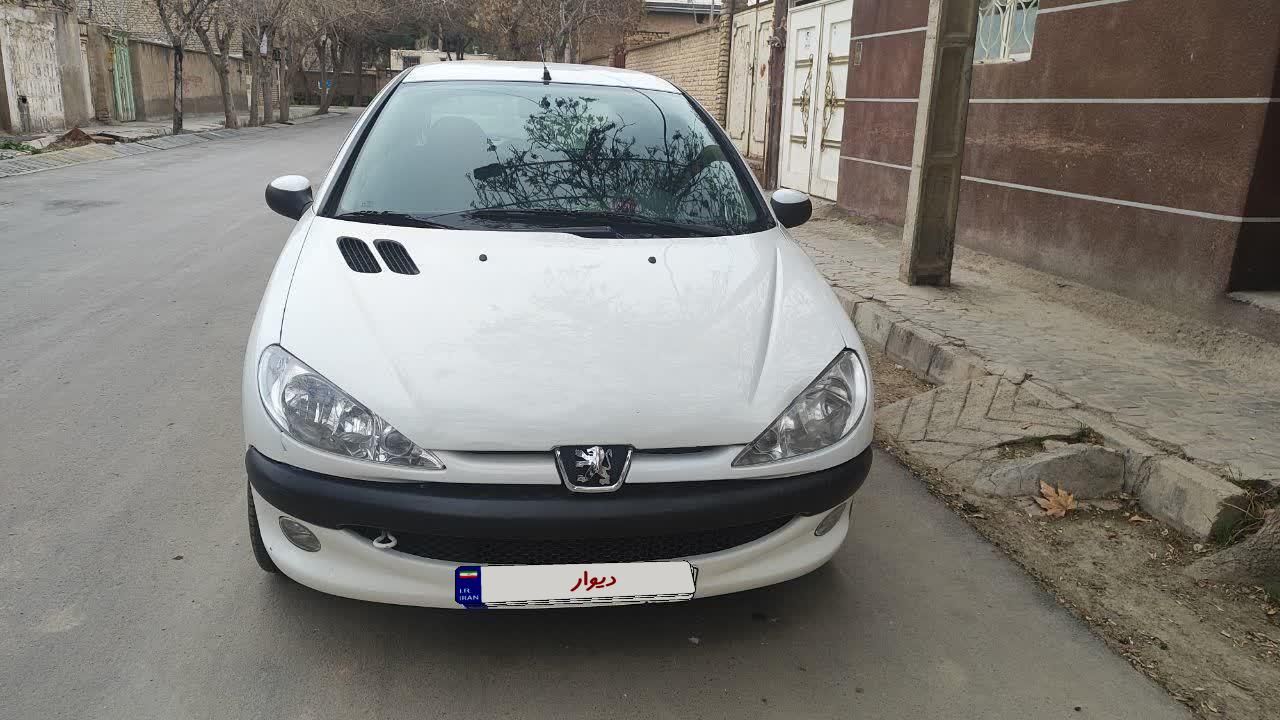 پژو 206 تیپ 5 - 1390