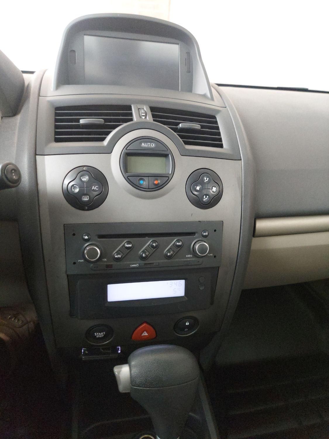 رنو مگان پارس خودرو 2000 - 2013