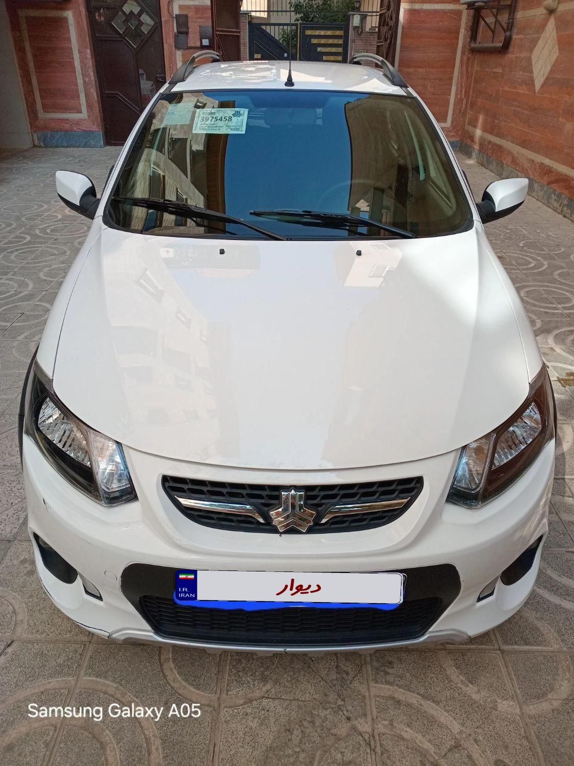 خودرو کوییک، معمولی آگهی ann_18607014