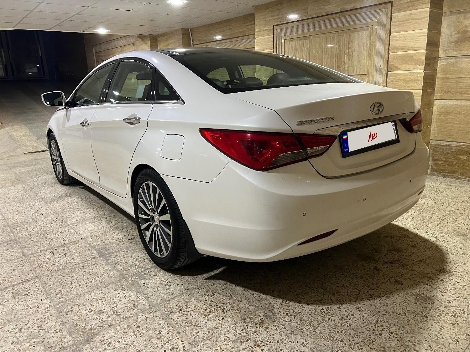 هیوندای سوناتا فول YF - 2014