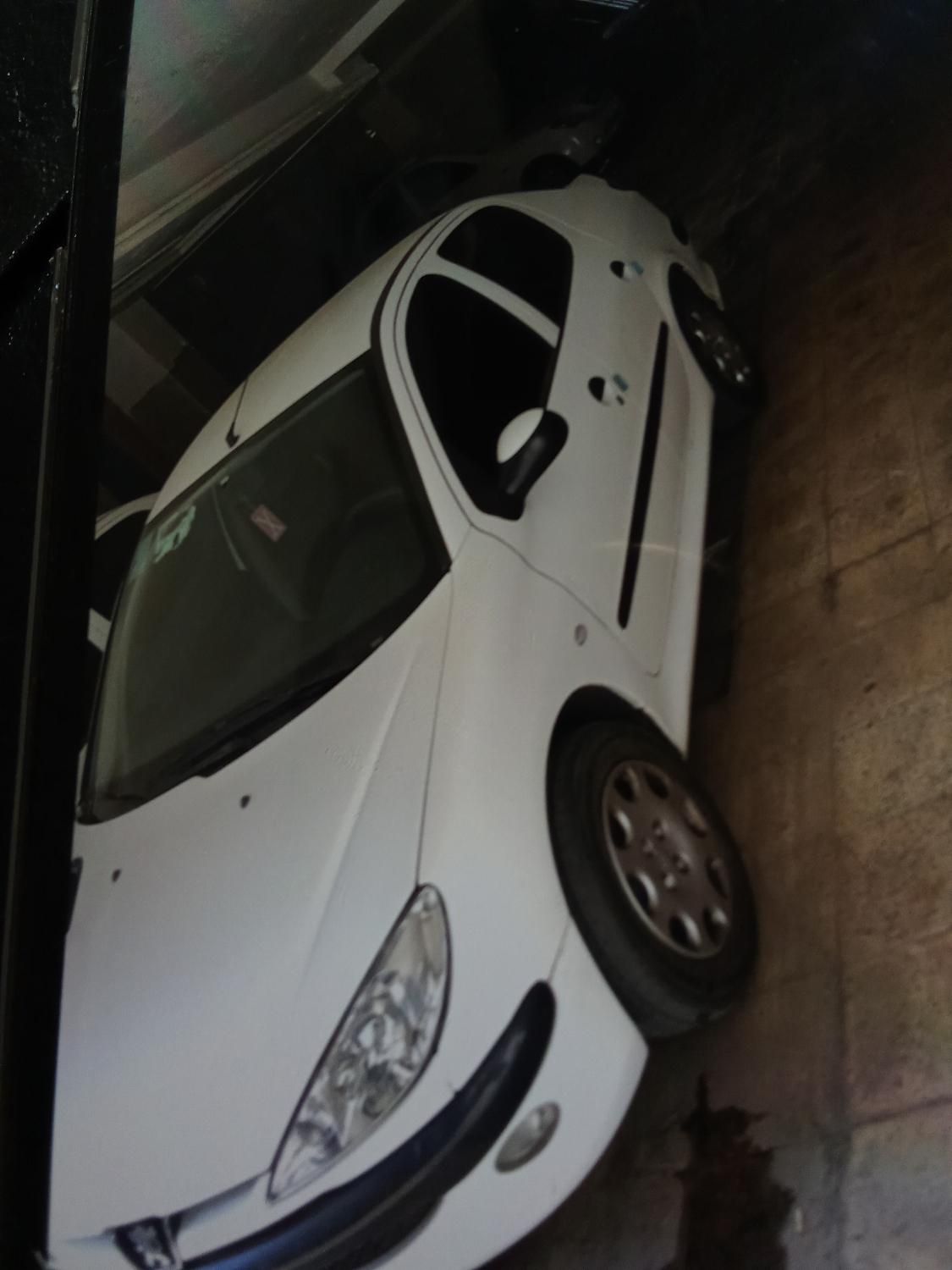 پژو ۲۰۶ صندوق دار v8 - 1396