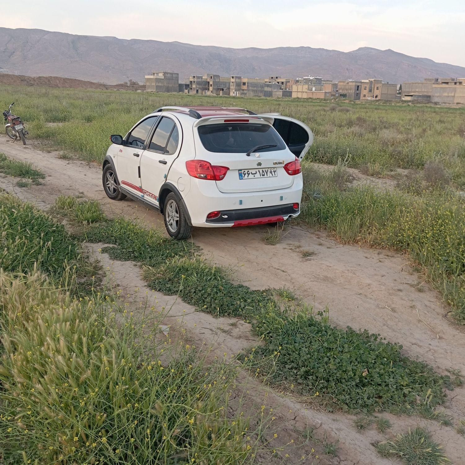 کوییک R دنده‌ای - 1399