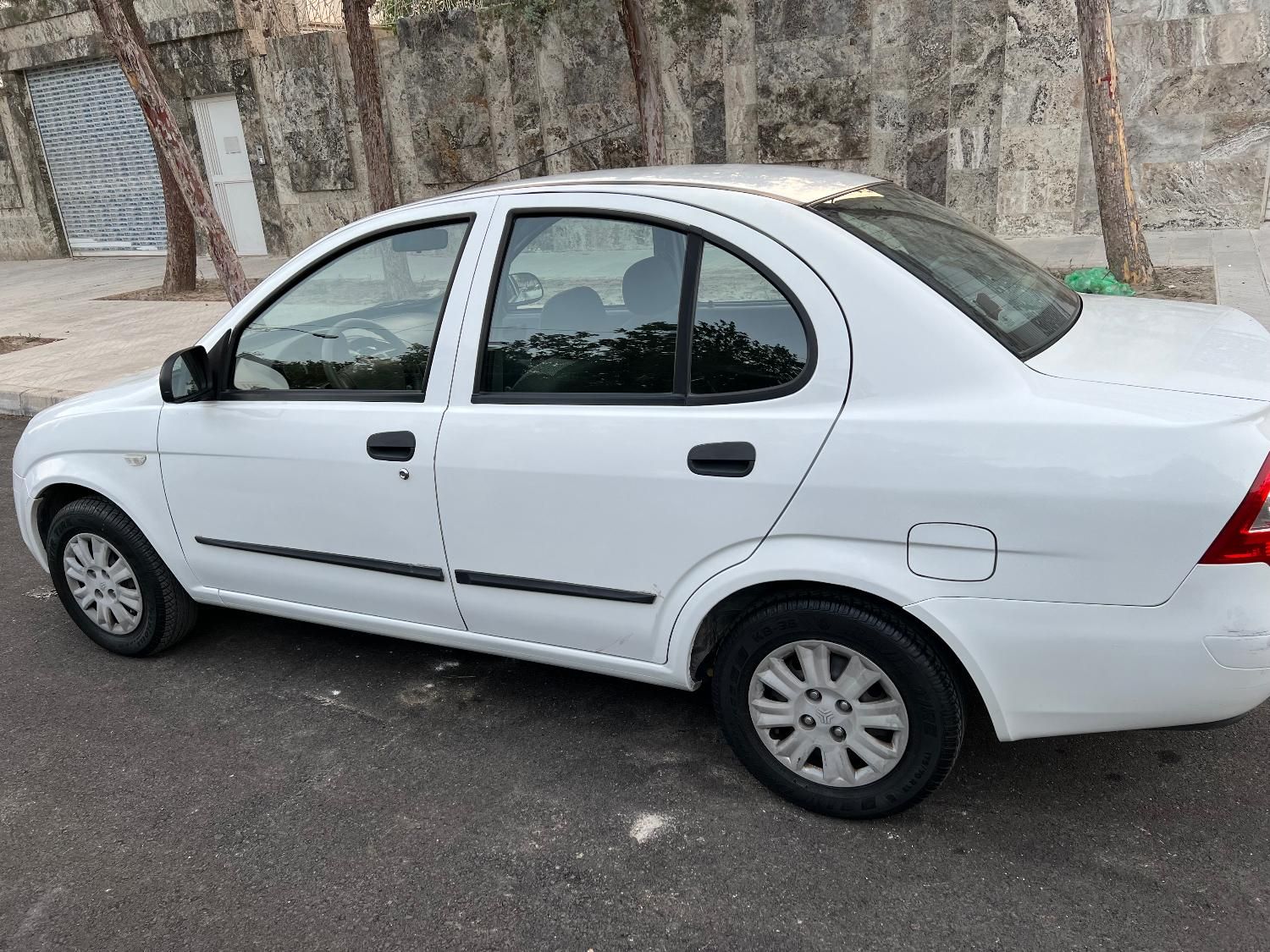 تیبا صندوق دار SX - 1398