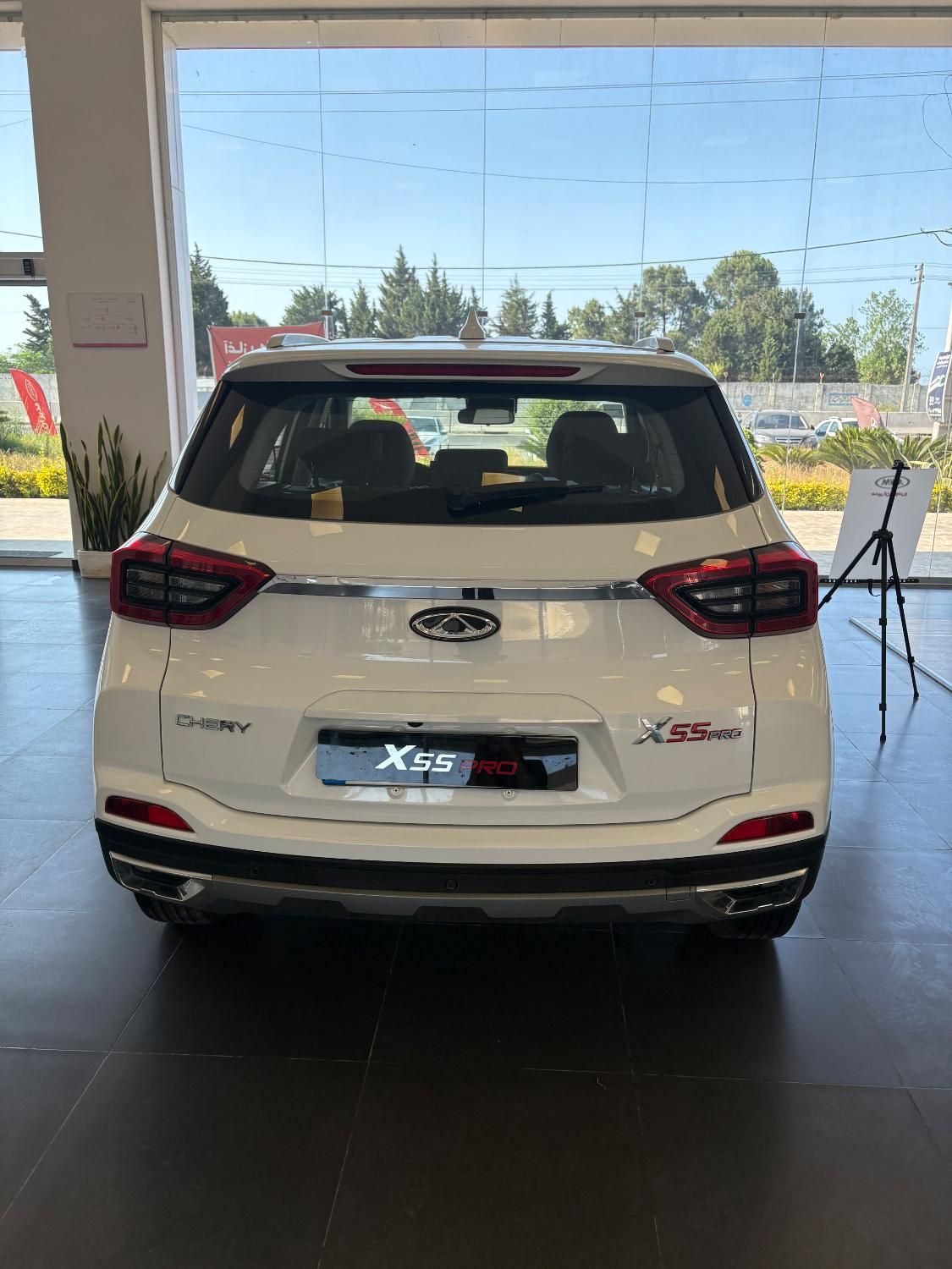 ام وی ام X55 پرو IE - 2025