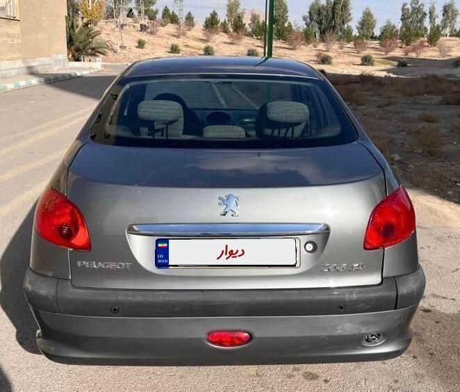 پژو ۲۰۶ صندوق دار v8 - 1394