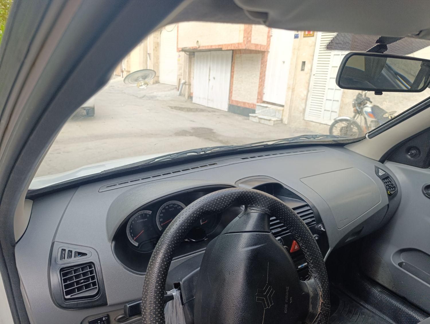 تیبا صندوق دار SX - 1397
