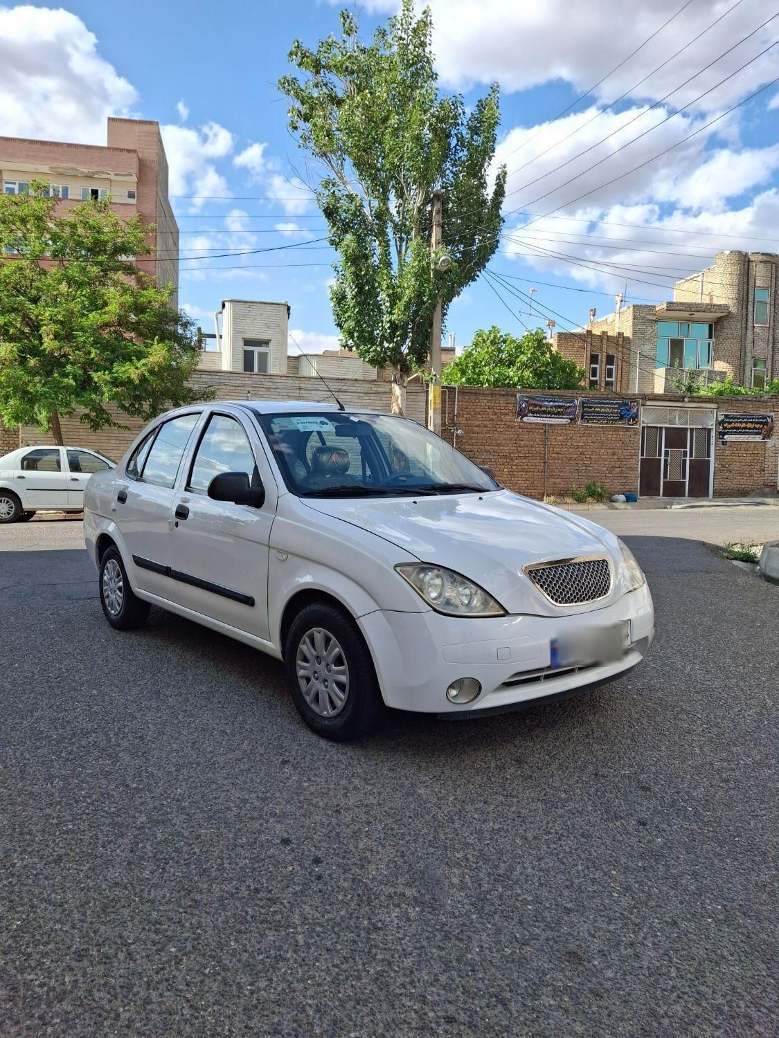 تیبا صندوق دار SX - 1393