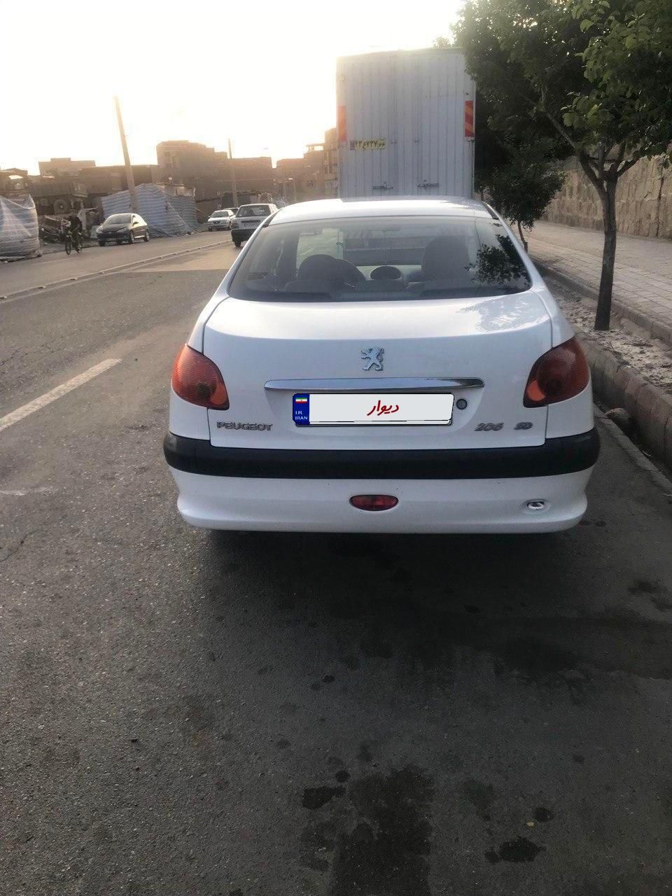 پژو ۲۰۶ صندوق دار v8 - 1393