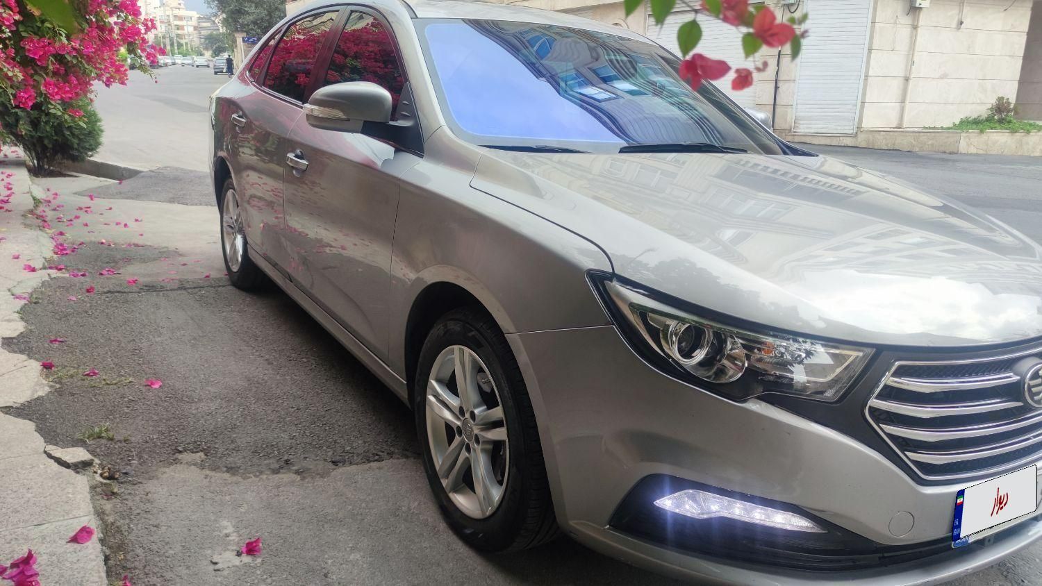 بسترن B30 اتوماتیک - 2019