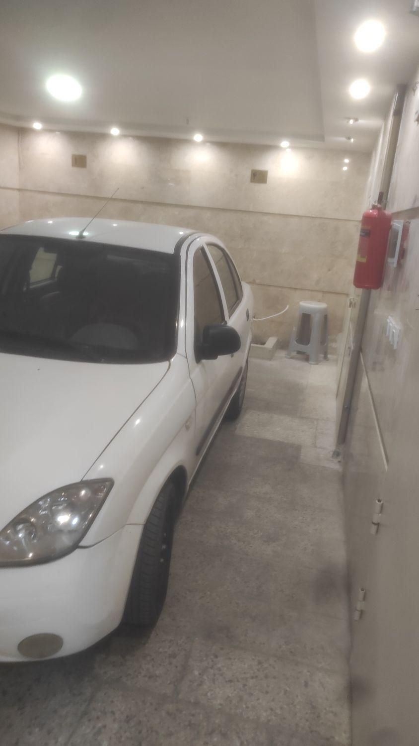 تیبا صندوق دار SX - 1396