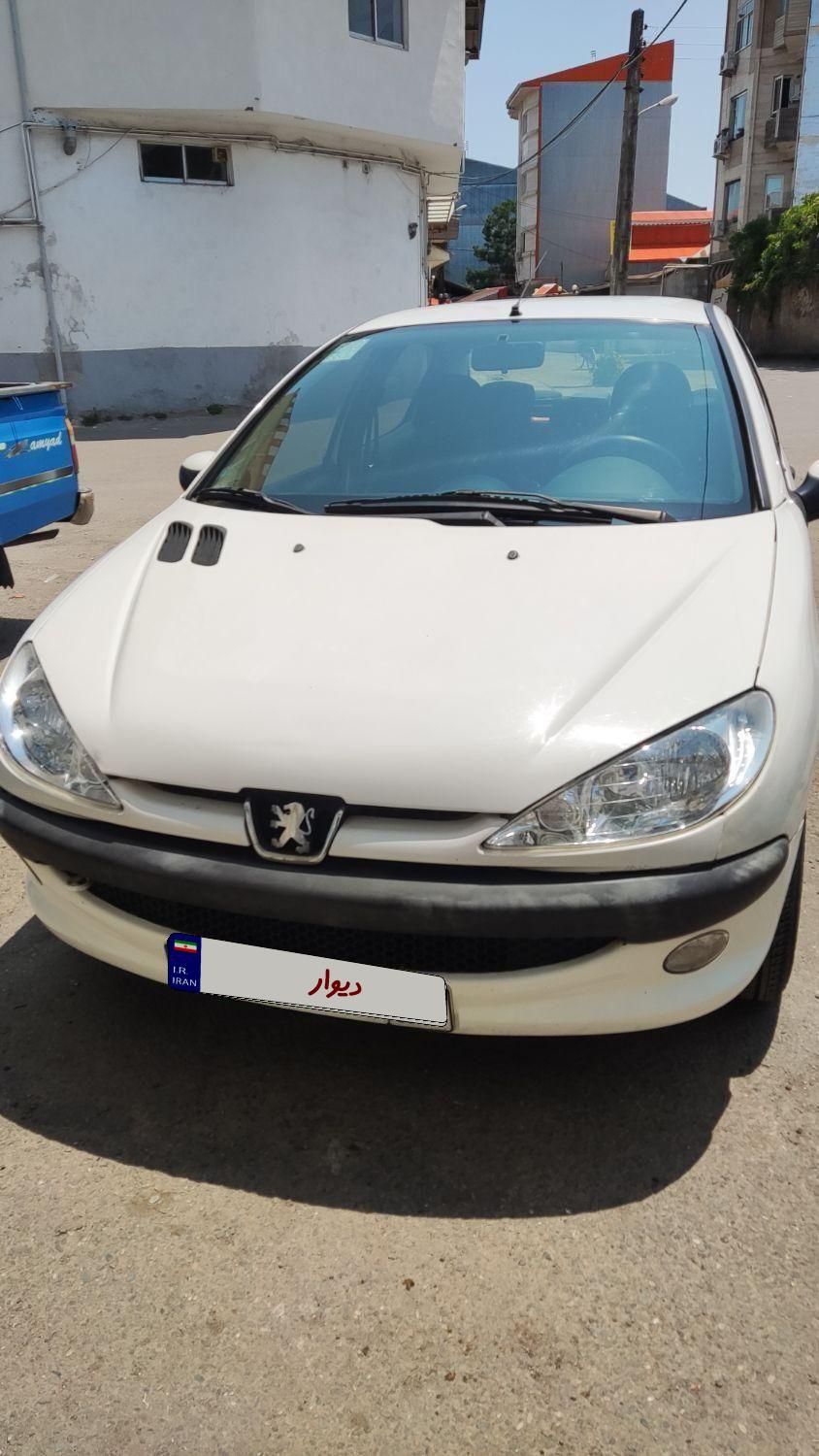 پژو ۲۰۶ صندوق دار v8 - 1395