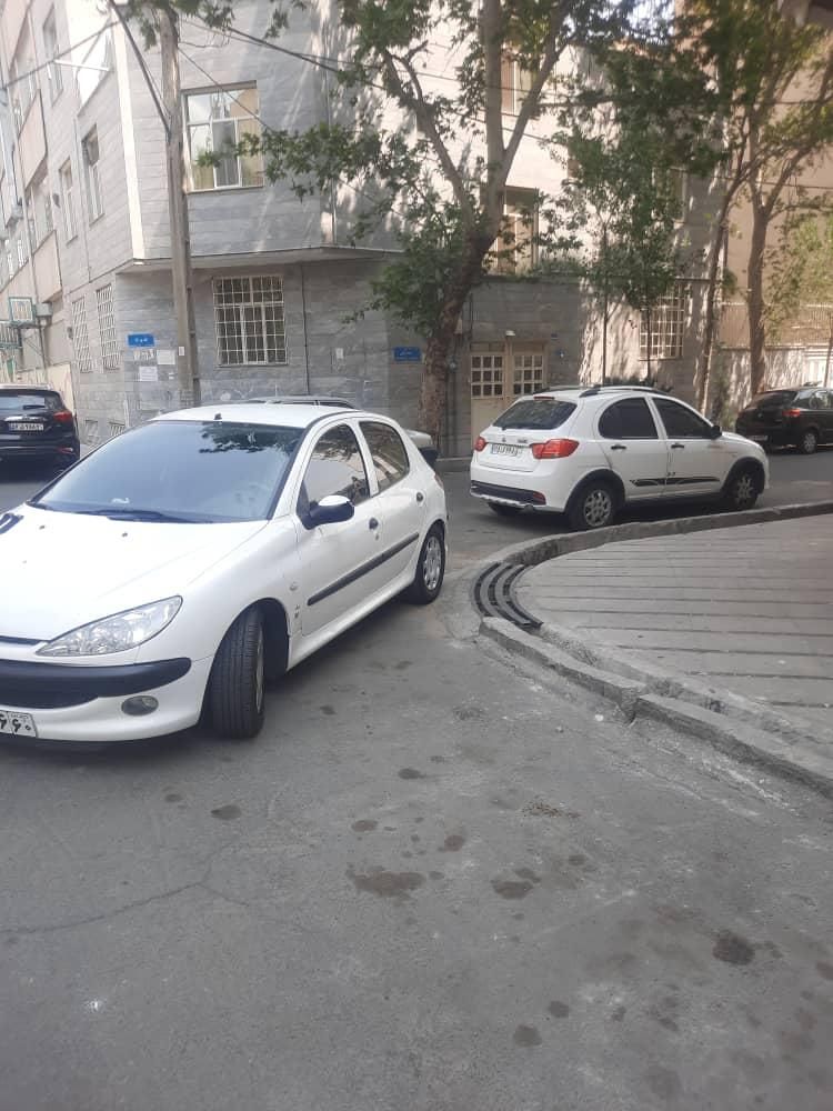 پژو 206 تیپ 5 - 1396