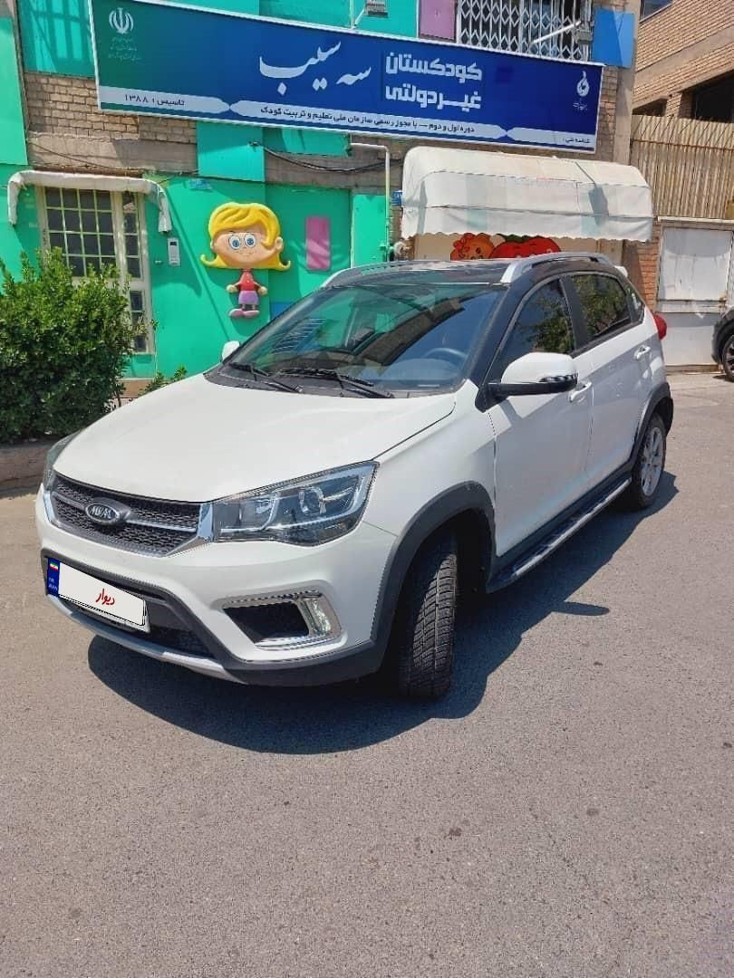 خودرو ام وی ام، X22 آگهی ann_18608358