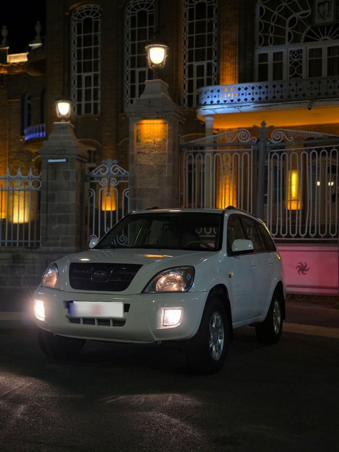 خودرو ام وی ام، X33 آگهی ann_18608945