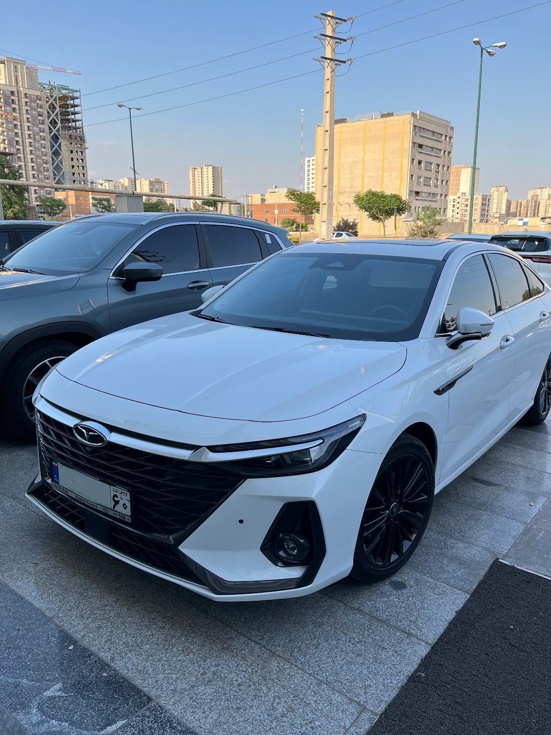 خودرو فونیکس، آریزو 8 آگهی ann_18608973