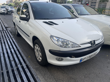 پژو ۲۰۶ صندوق دار v8 - 1394