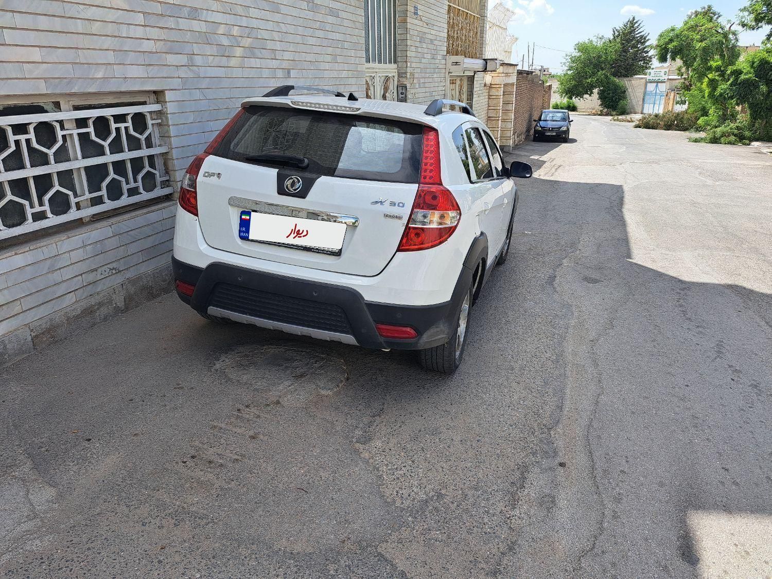 خودرو دانگ فنگ، H30 کراس آگهی ann_18609407