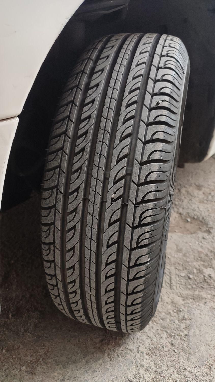 پژو ۲۰۶ صندوق دار v8 - 1391
