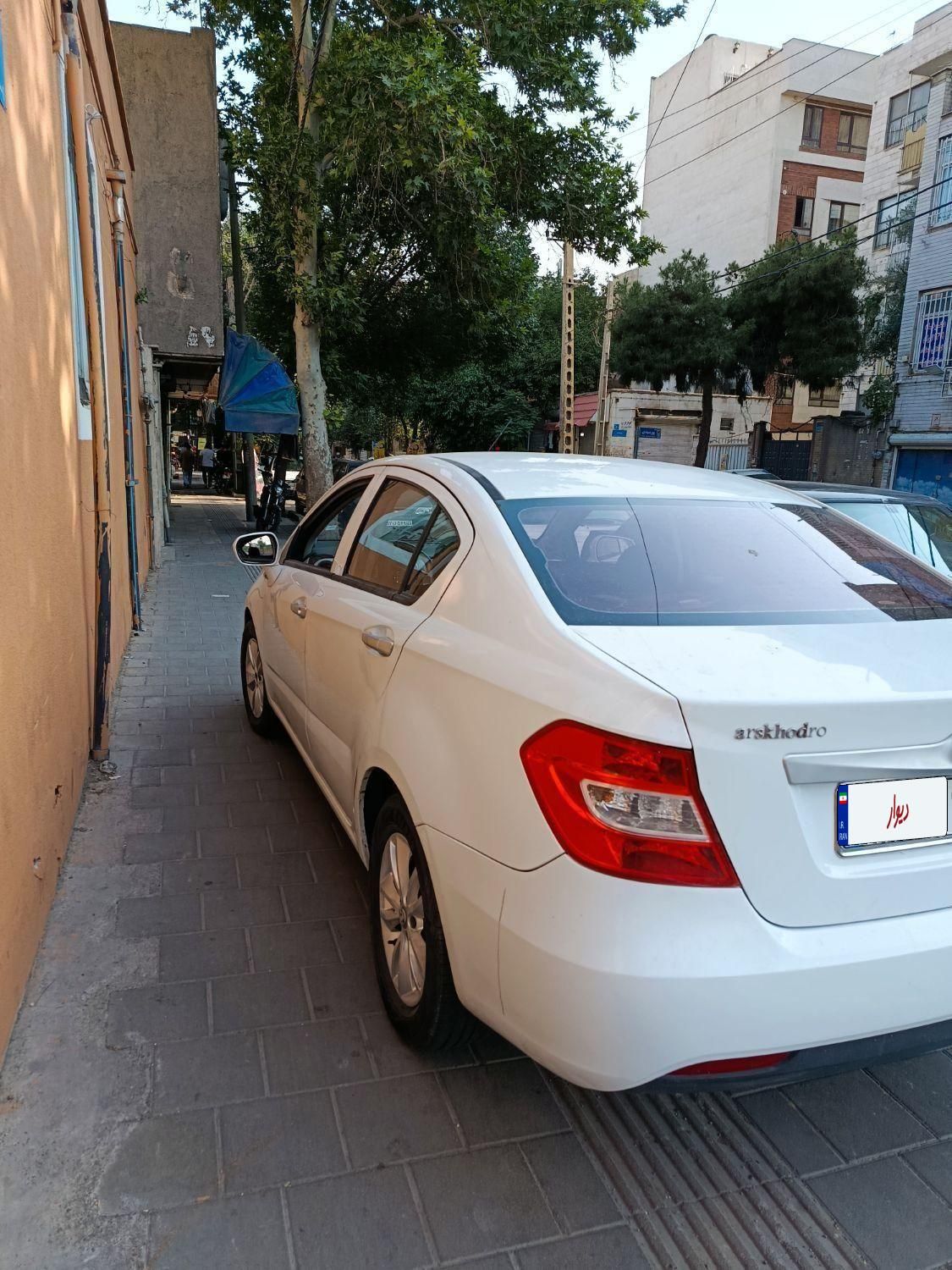 برلیانس H230 دنده‌ای - 2018