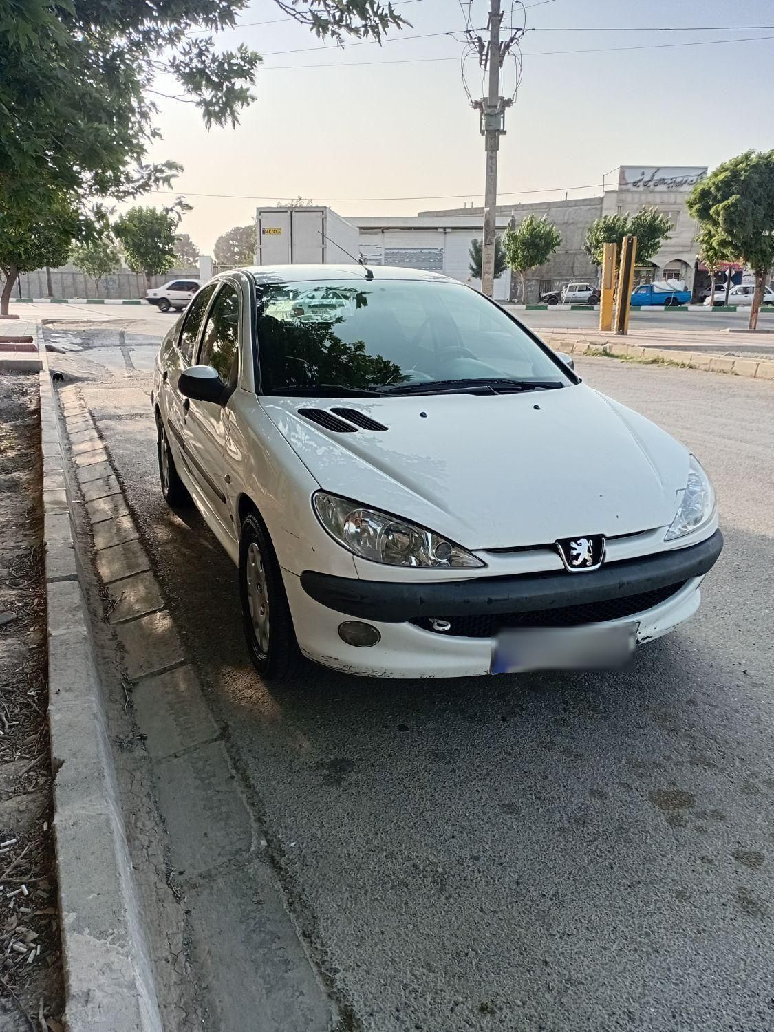 پژو ۲۰۶ صندوق دار v8 - 1394