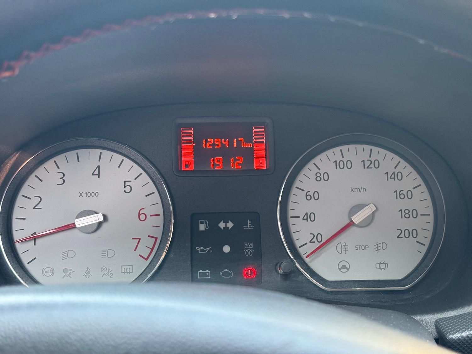 رنو ساندرو دنده ای - 1396