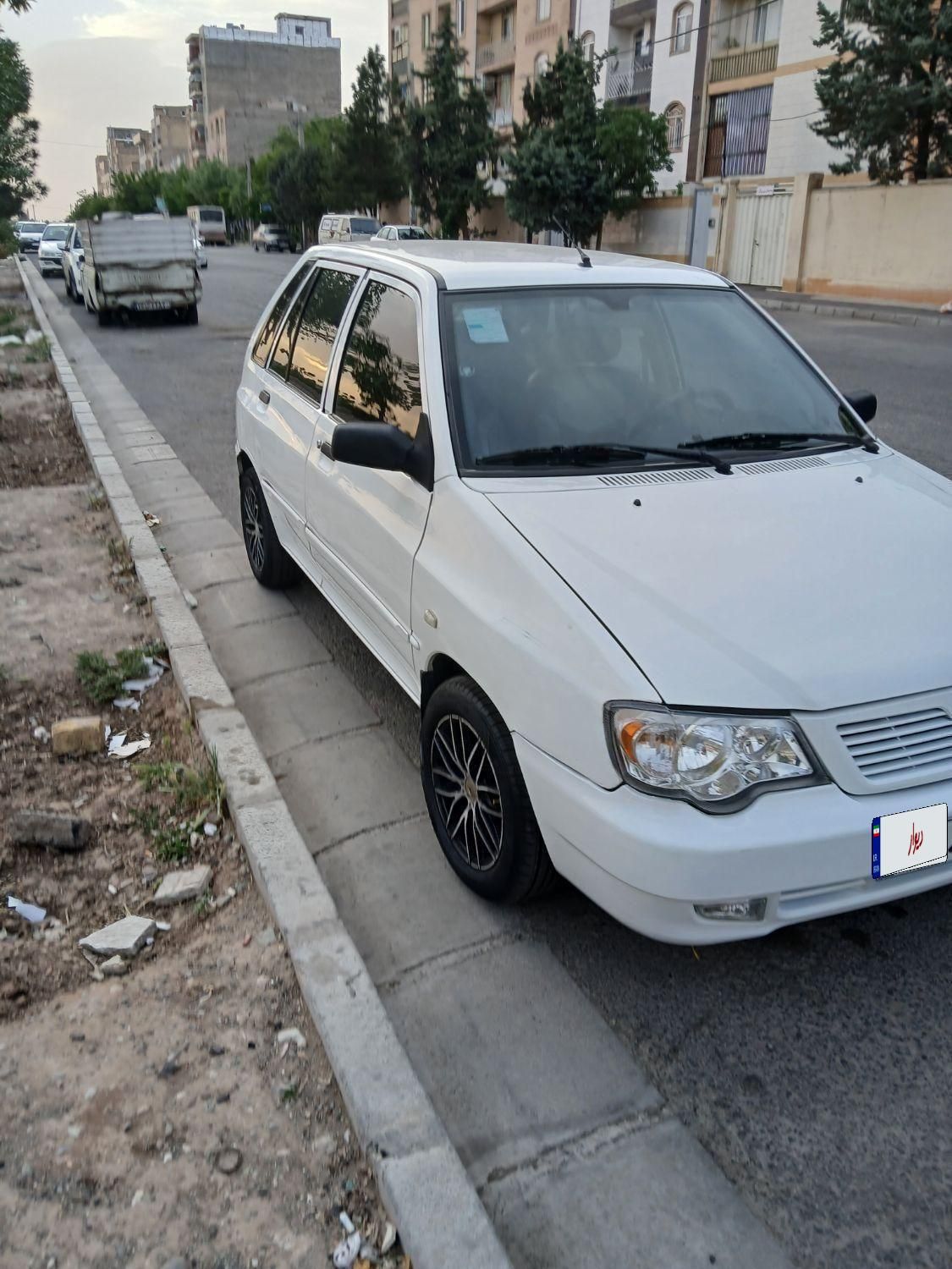 پراید 111 SE - 1395