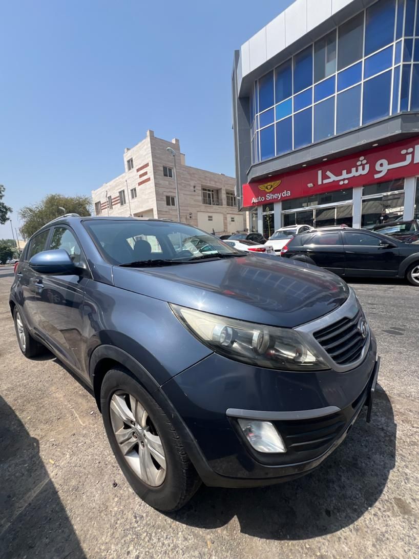 کیا اسپورتیج 6 سیلندر 2700cc - 2010