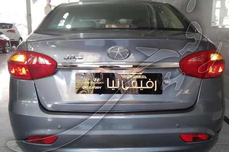 جک J4 اتوماتیک ساده - 1404