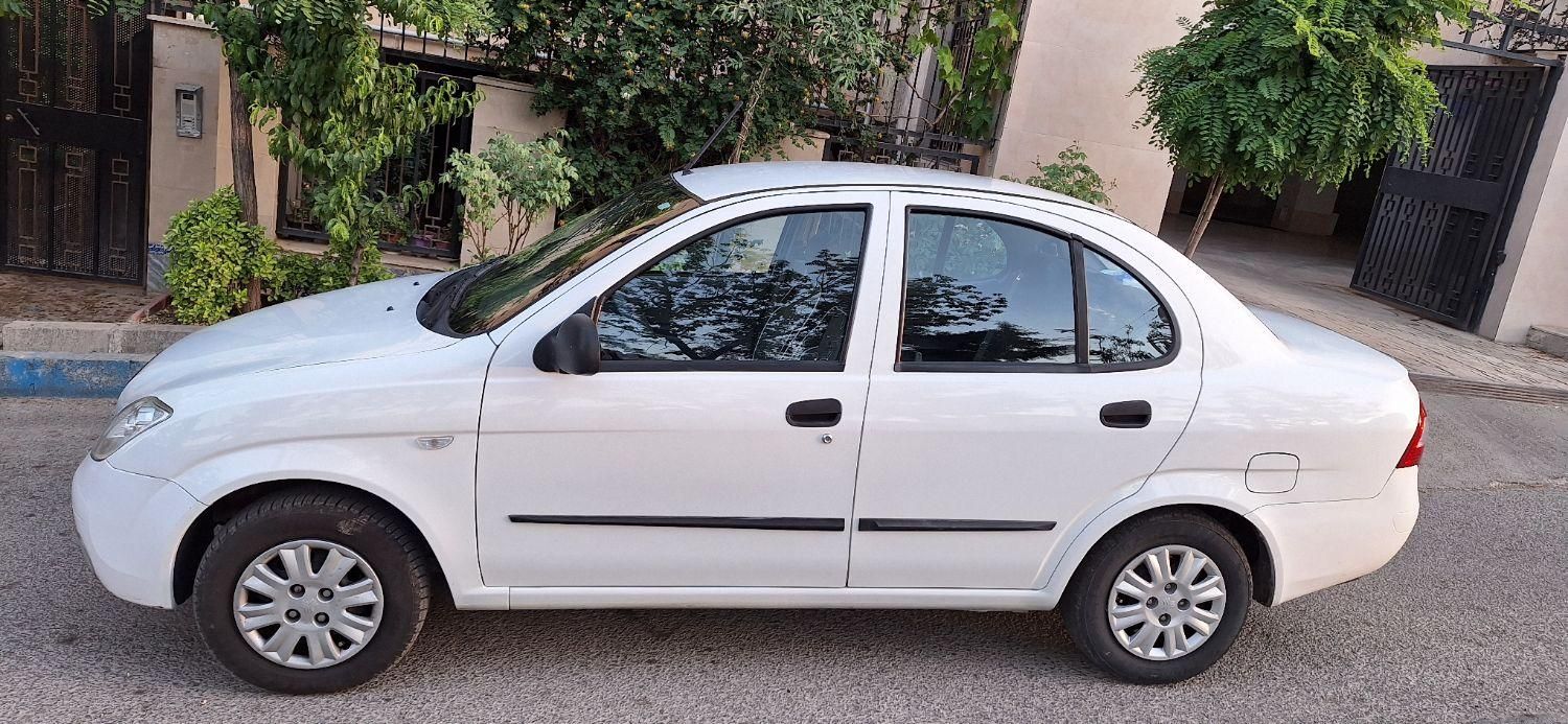 تیبا صندوق دار SX - 1399