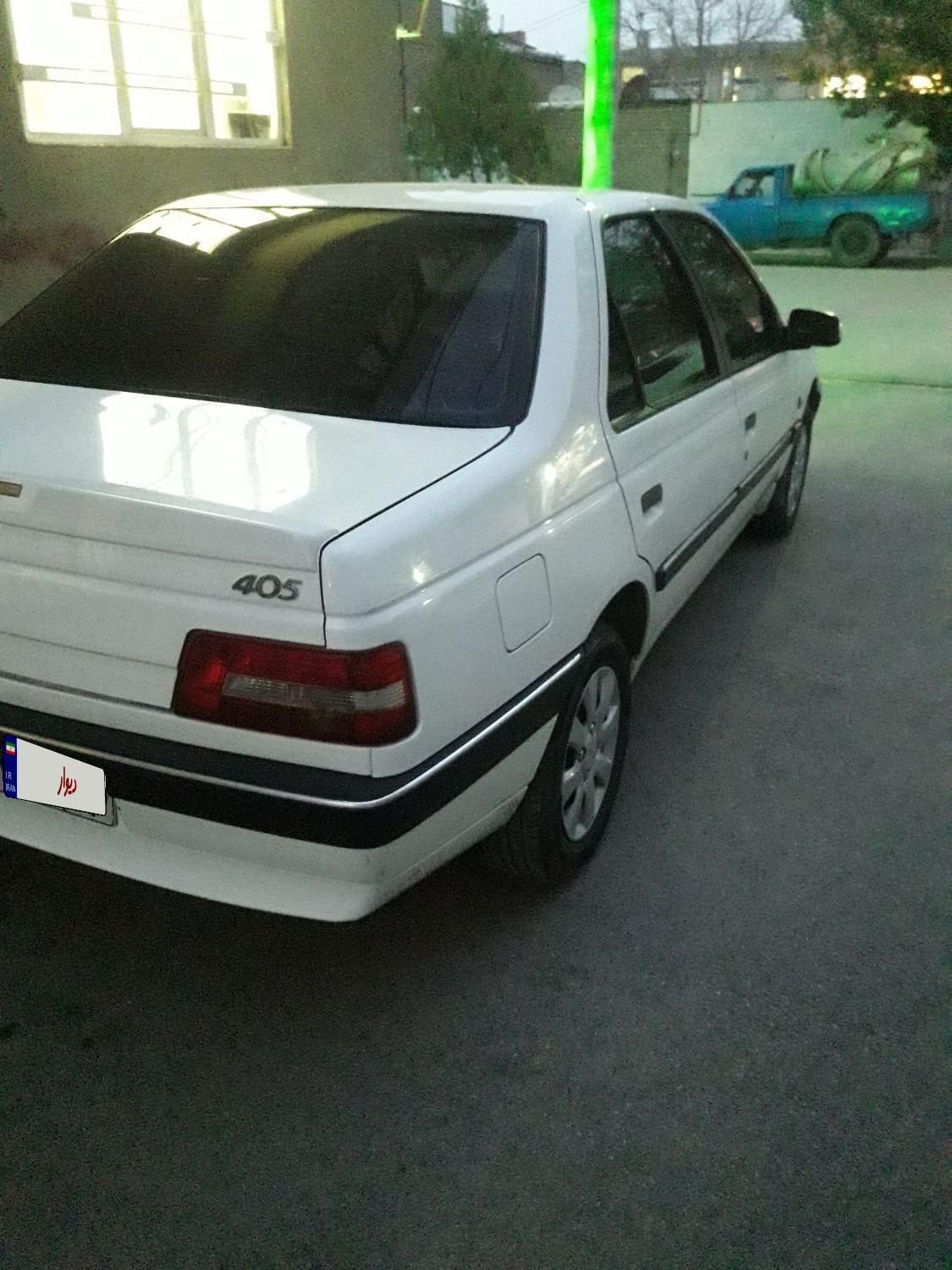 پژو 405 بنزینی GLX - TU5 - 1390
