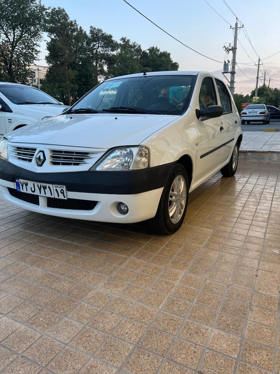 خودرو رنو، تندر 90 آگهی ann_18611760
