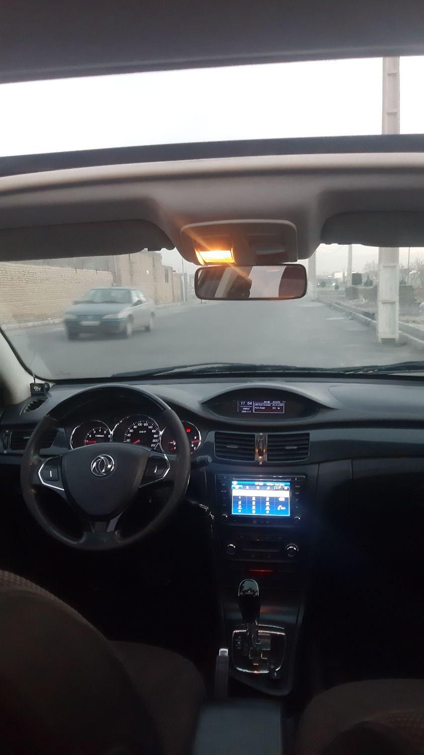 خودرو دانگ فنگ، H30 کراس آگهی ann_18612253