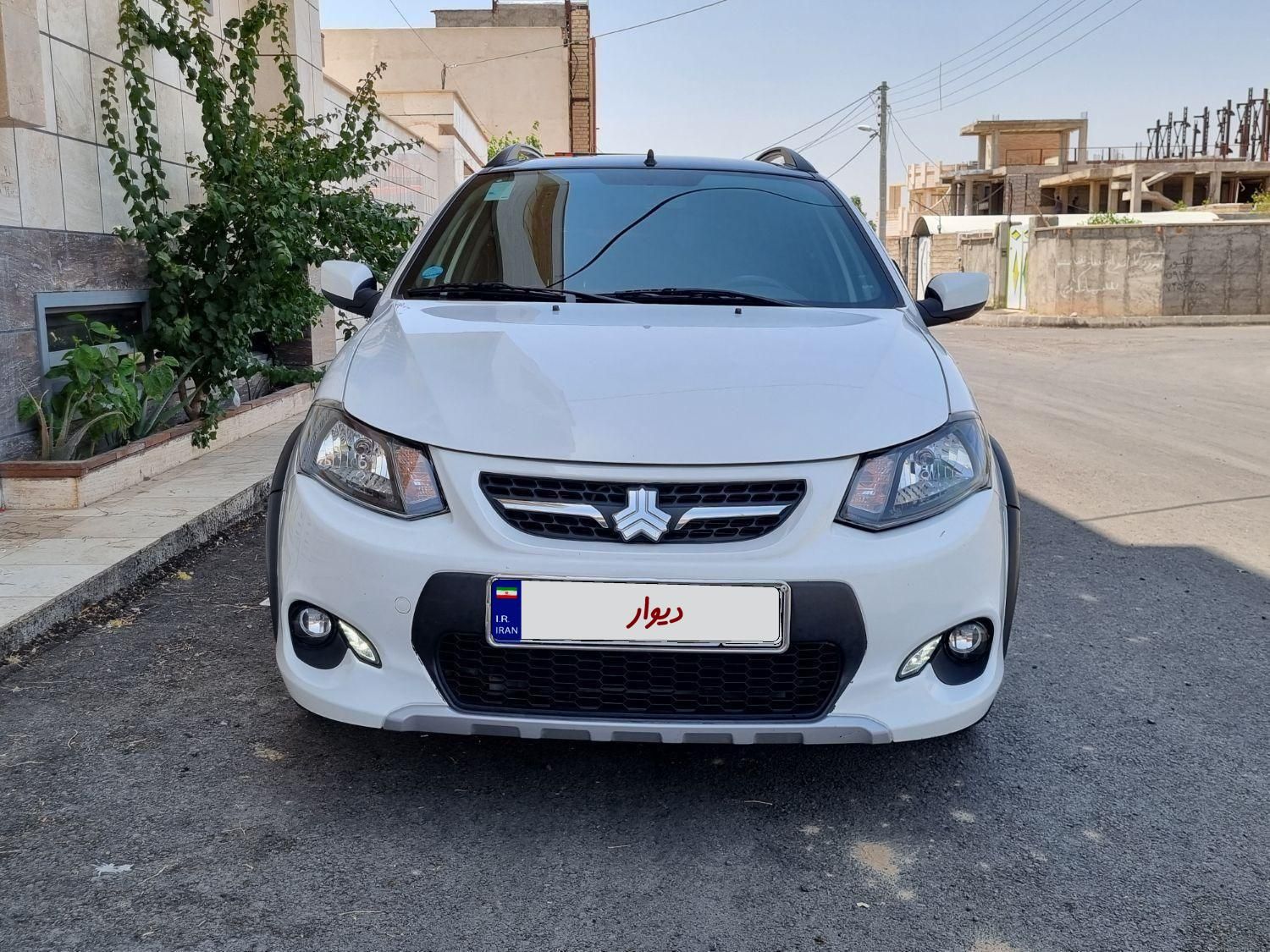 کوییک R دنده‌ای - 1402