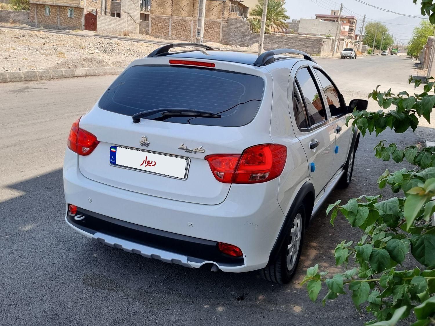کوییک R دنده‌ای - 1402