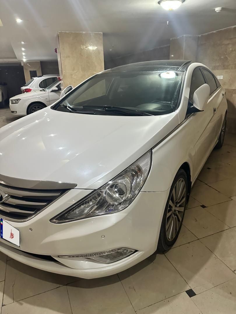 هیوندای سوناتا فول YF - 2013