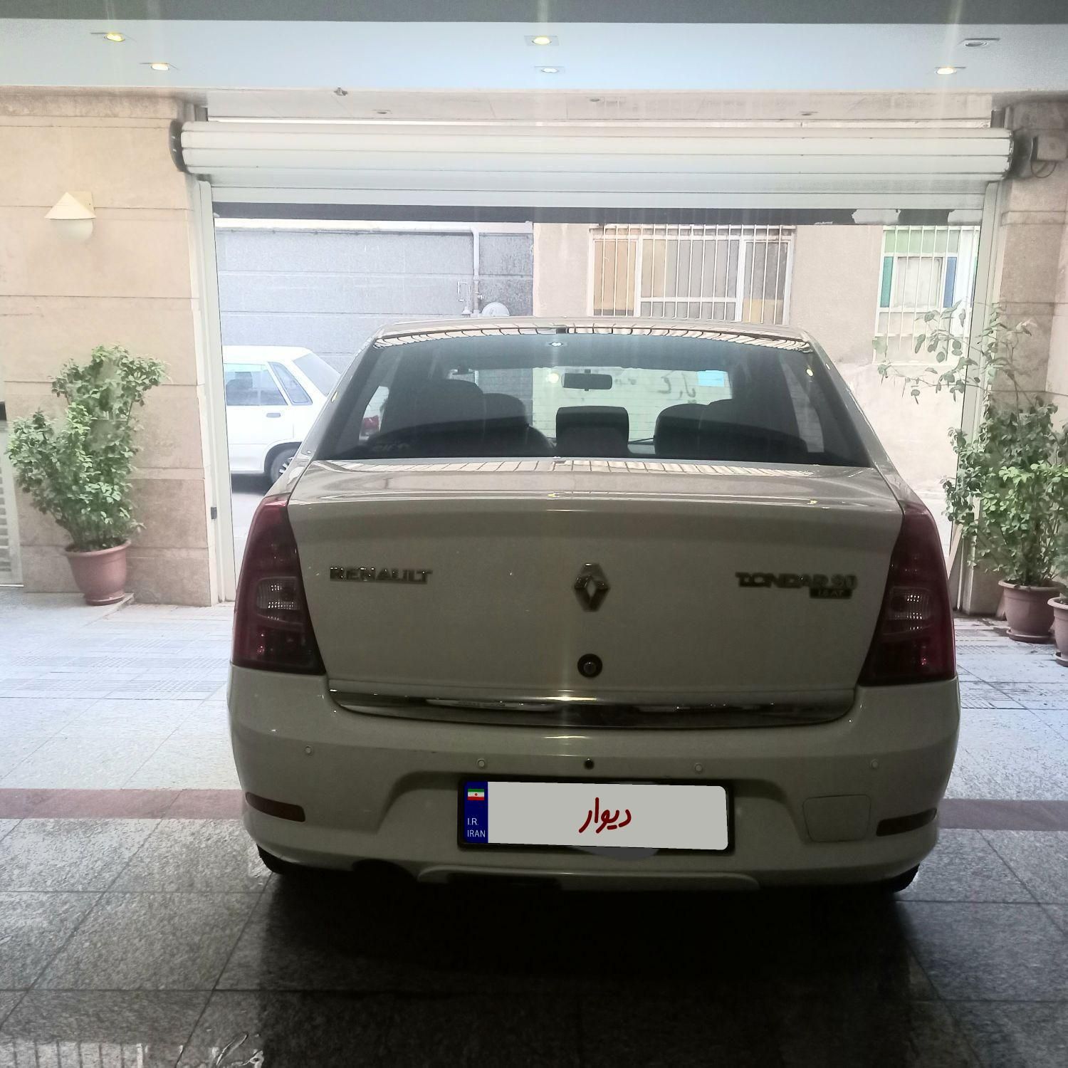 رنو تندر 90 پلاس اتوماتیک - 1397