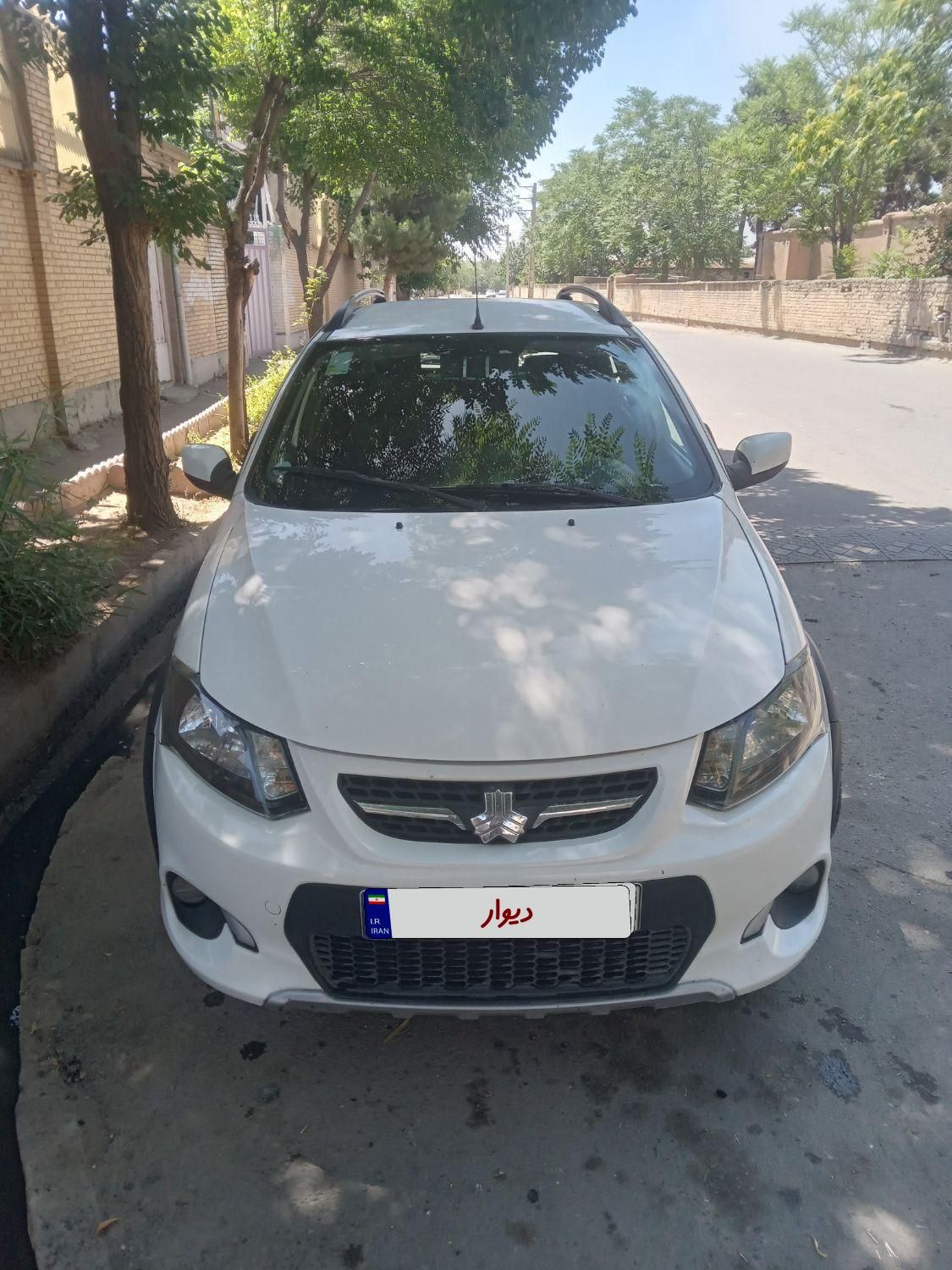 خودرو کوییک، معمولی آگهی ann_18612963