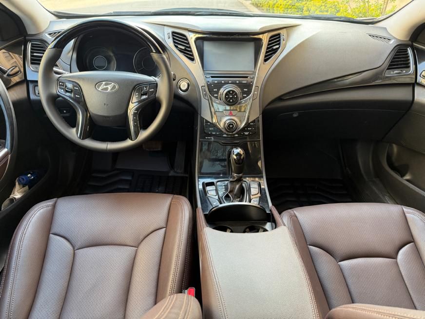 هیوندای آزرا (گرنجور) 3000cc - 2012