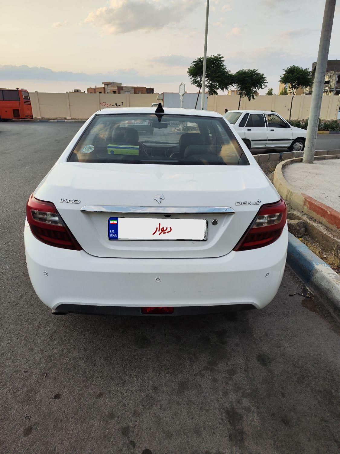 دنا پلاس تیپ ۲ سانروف ۴ ایربگ - 1399