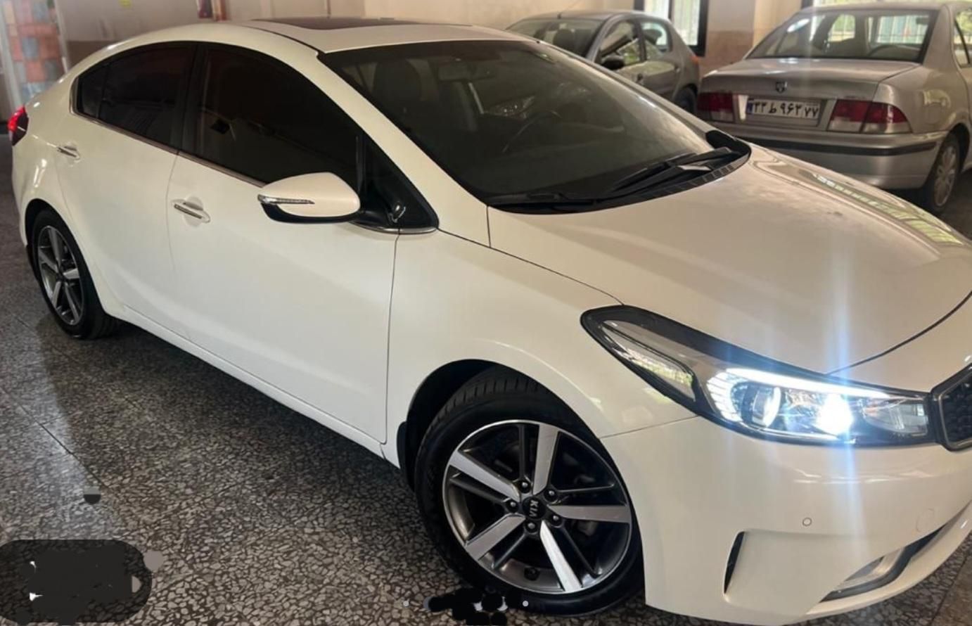 کیا سراتو 2.0 لیتر اتوماتیک GT لاین - 2017