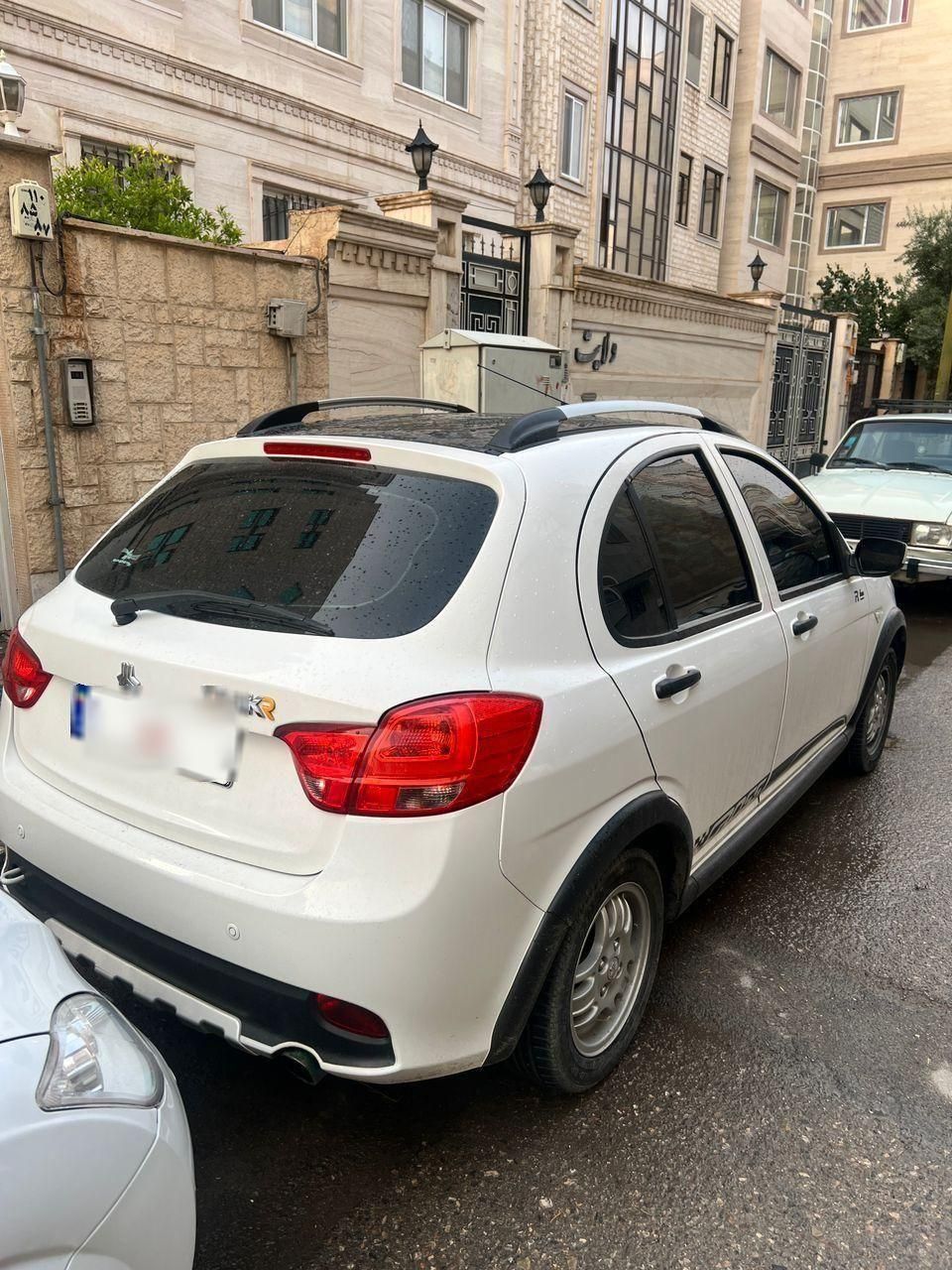 کوییک R دنده‌ای - 1399