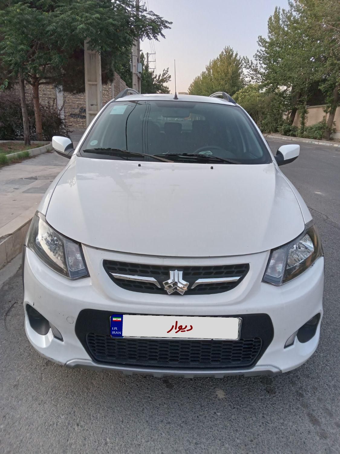 خودرو کوییک، معمولی آگهی ann_18613387