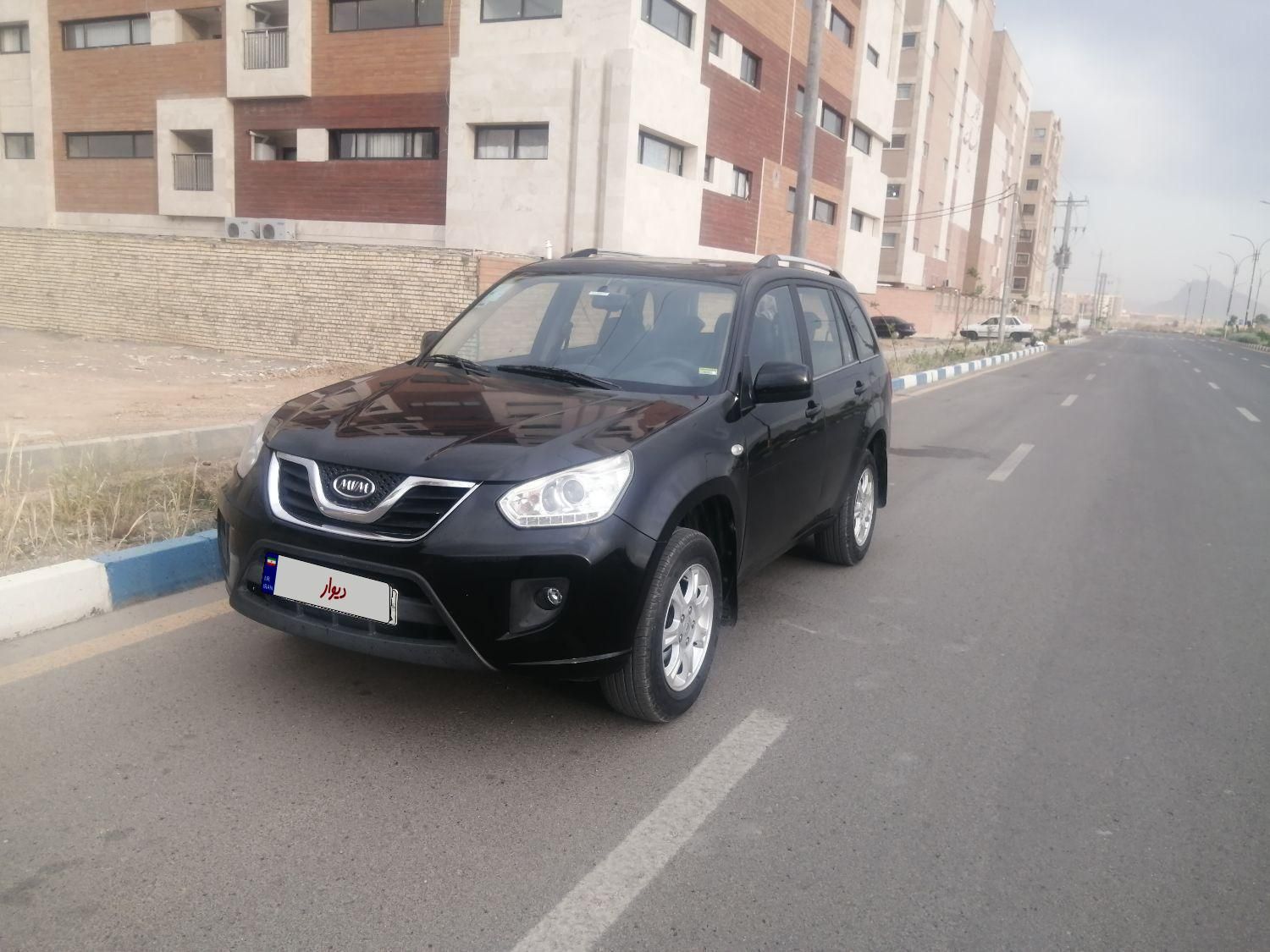 خودرو ام وی ام، X33 آگهی ann_18613472