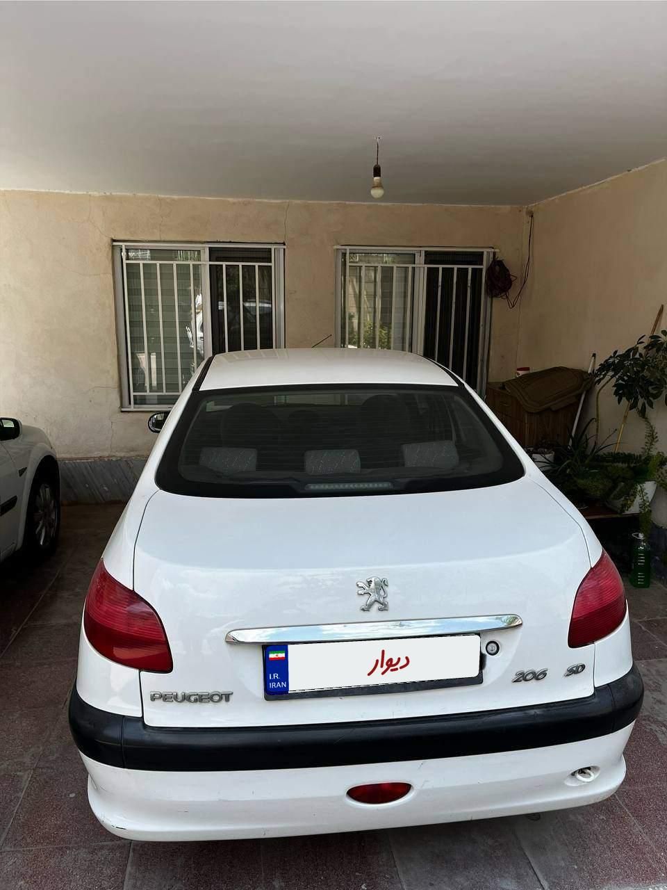 پژو ۲۰۶ صندوق دار v1 - 1388