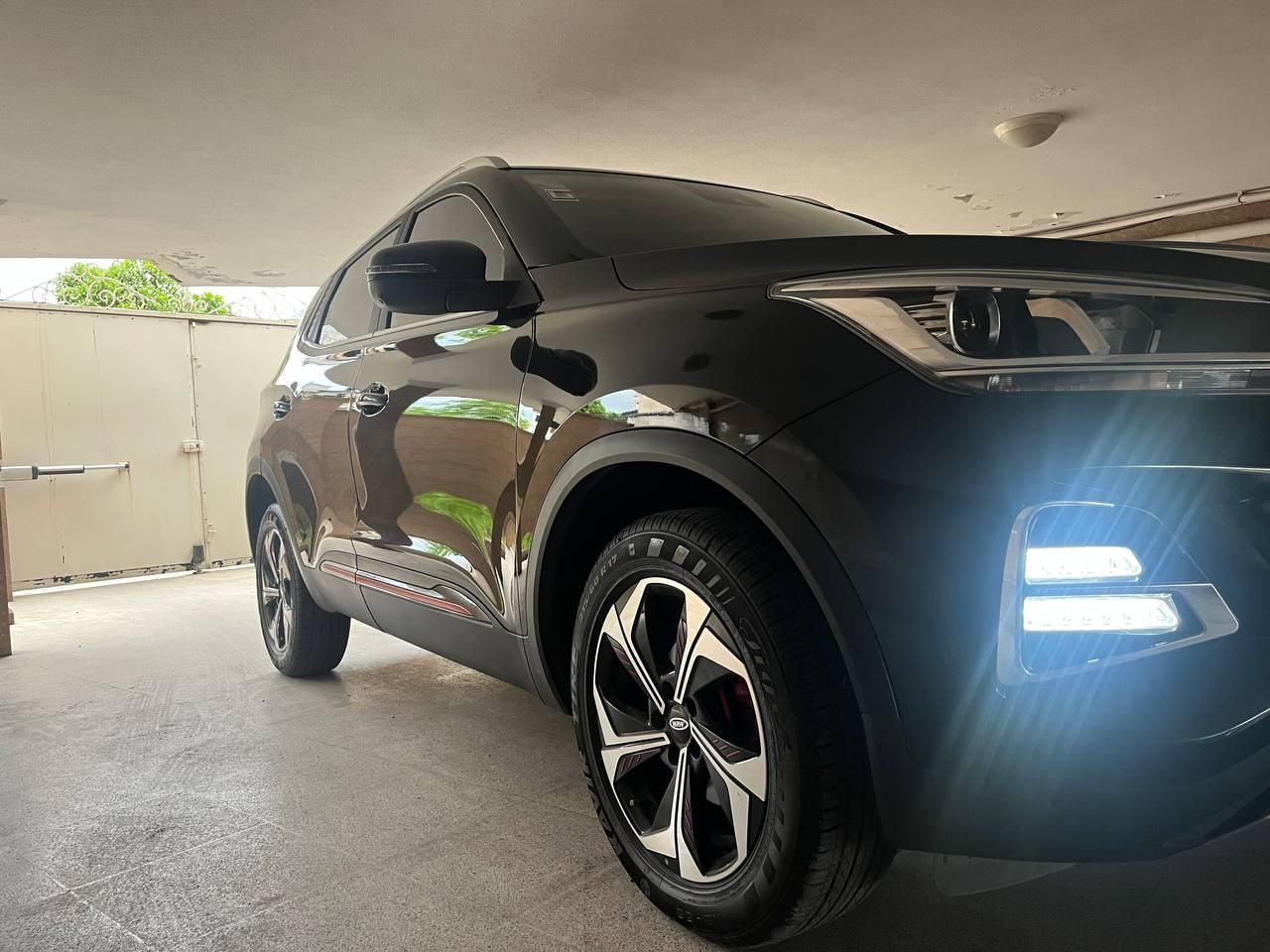 ام وی ام X55 پرو اکسلنت اسپرت - 2023